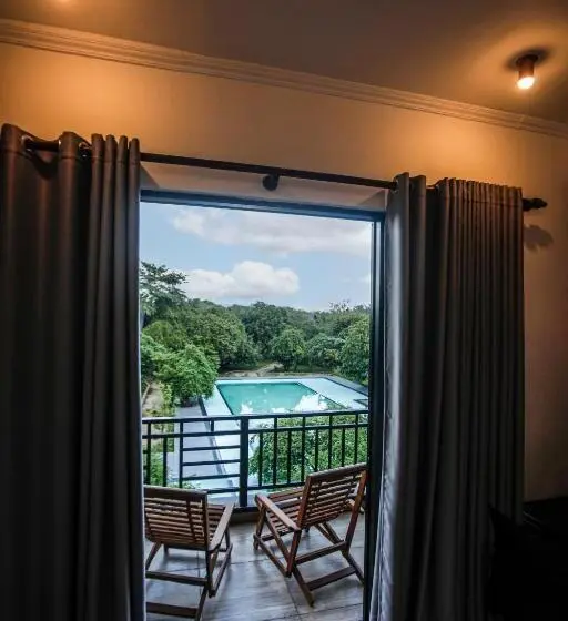 Deluxe-huone Parveke, Covanro Sigiriya   Brand New Luxury