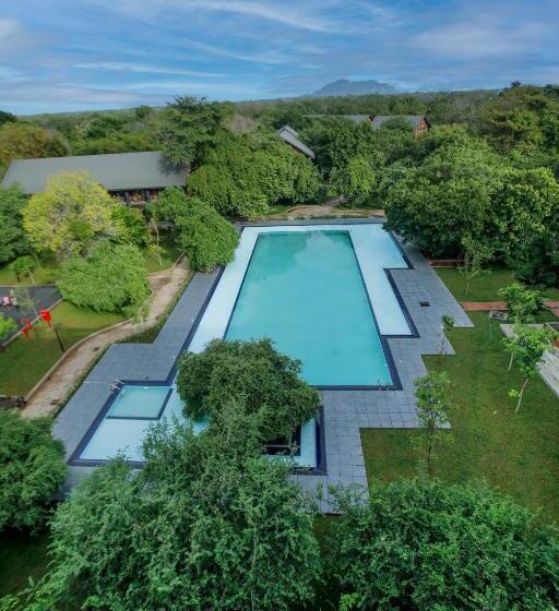 غرفة ديلوكس مزودة بشرفة, Covanro Sigiriya   Brand New Luxury