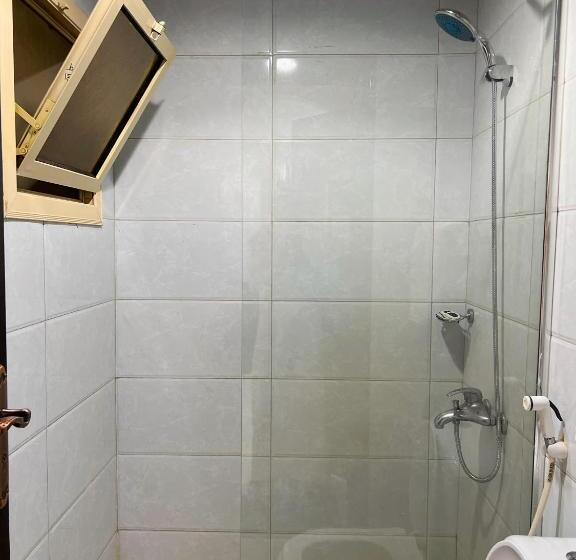 חדר סטנדרט חדר אמבטיה משותף, فندق سما الخير