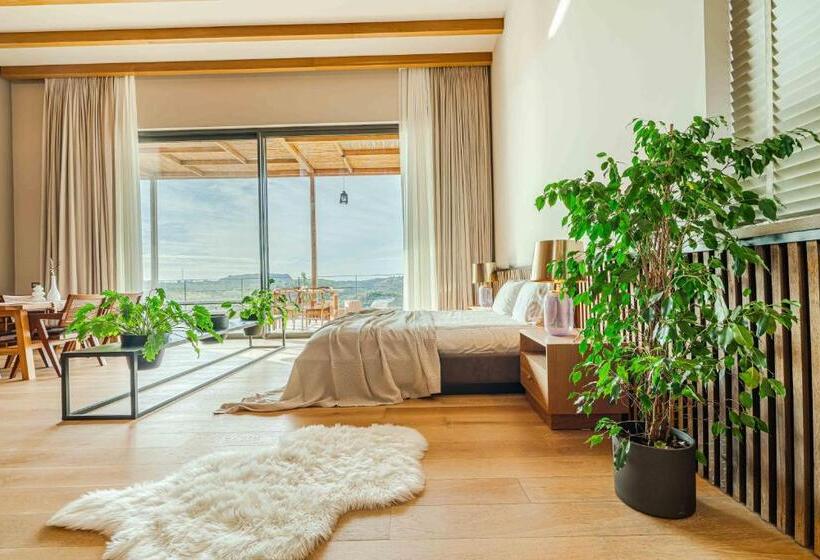 デラックスジュニアスイート, Cabras Kazdağları