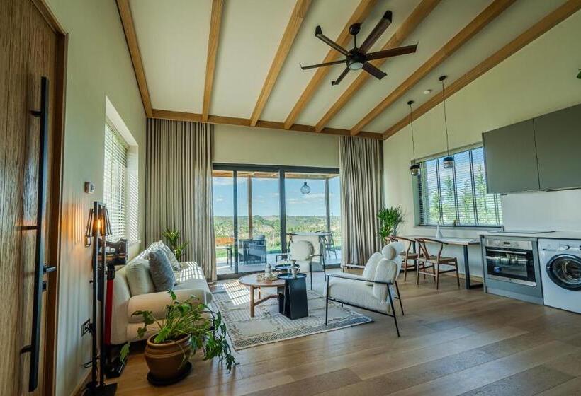 デラックススイート, Cabras Kazdağları