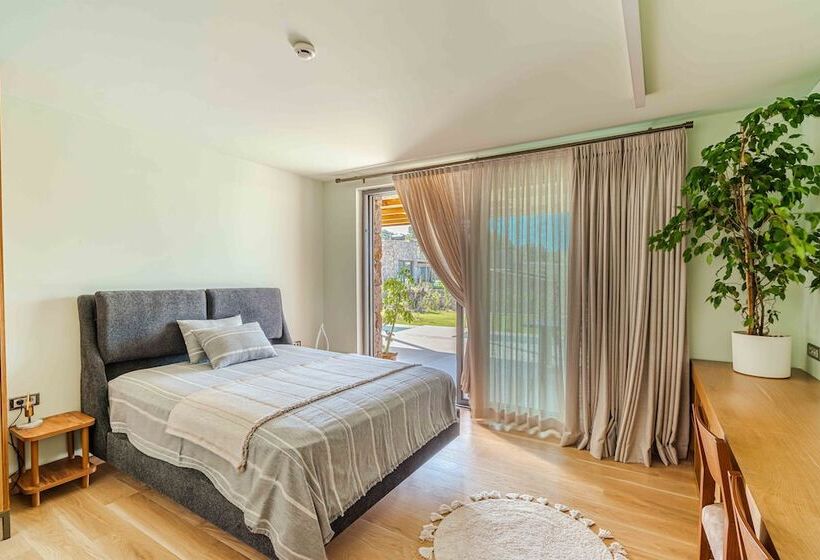 ガーデンビュースタンダードルーム, Cabras Kazdağları