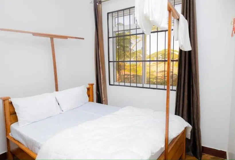 スタンダードルーム, Mangi Mangi Accomodation