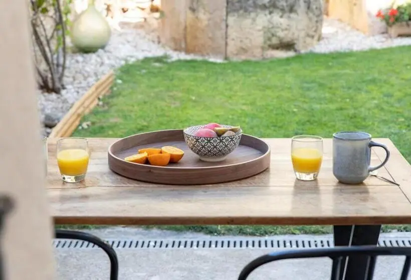 スタンダードシングルルーム, Unique Guest Room In The Heart Of Provence The Secret Of The Stones