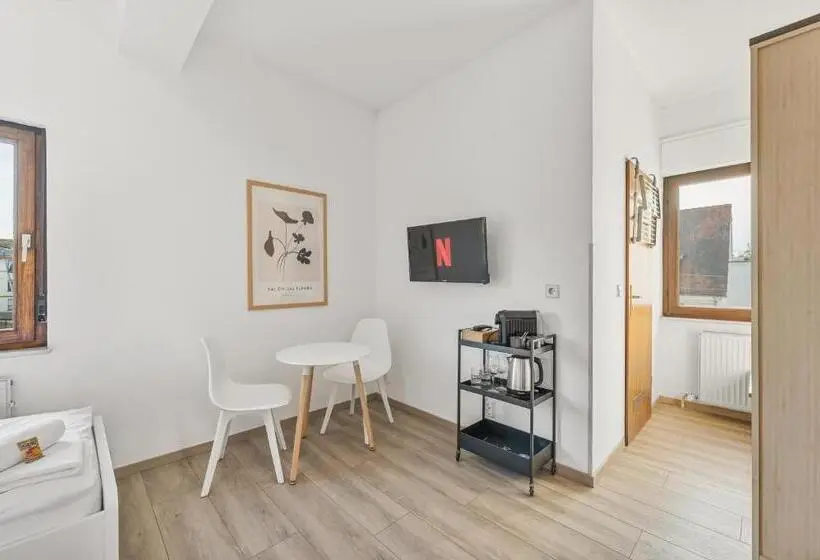 スタンダードルーム, Home2stay Apartmenthaus Heilbronn City Kitchen Parking Highspeed Wifi Washroom