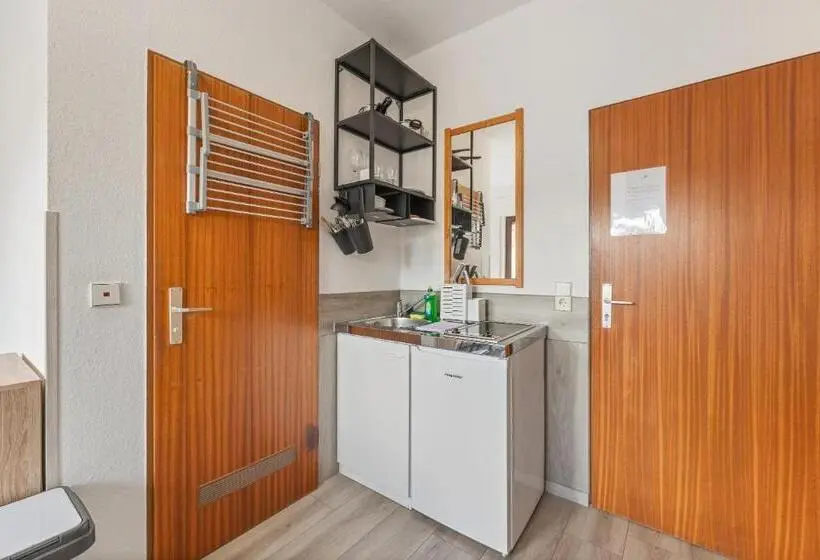 スーペリアールーム, Home2stay Apartmenthaus Heilbronn City Kitchen Parking Highspeed Wifi Washroom