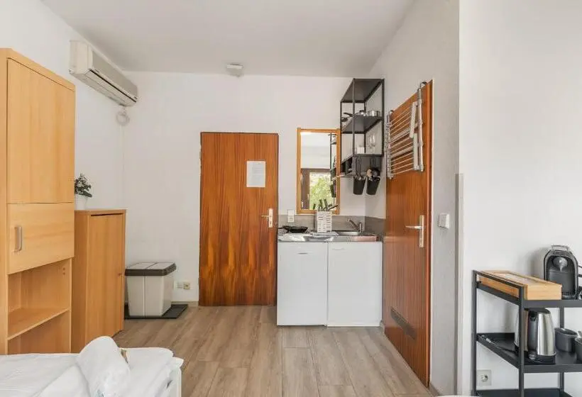 バルコニー付きスタンダードルーム, Home2stay Apartmenthaus Heilbronn City Kitchen Parking Highspeed Wifi Washroom