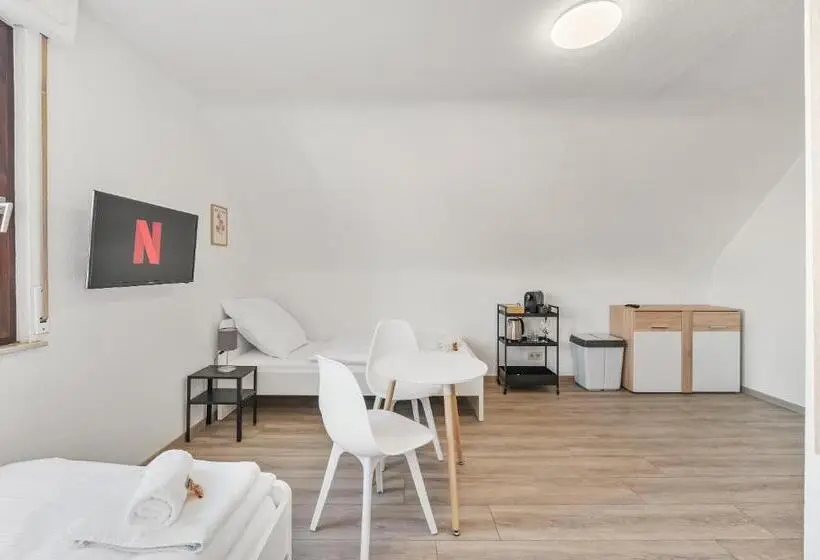 エコノミールーム, Home2stay Apartmenthaus Heilbronn City Kitchen Parking Highspeed Wifi Washroom