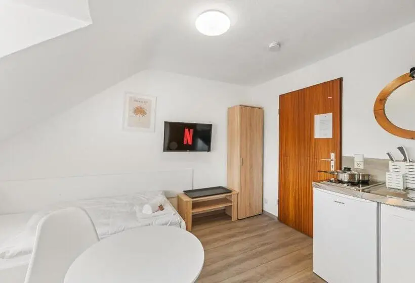 デラックスルーム, Home2stay Apartmenthaus Heilbronn City Kitchen Parking Highspeed Wifi Washroom