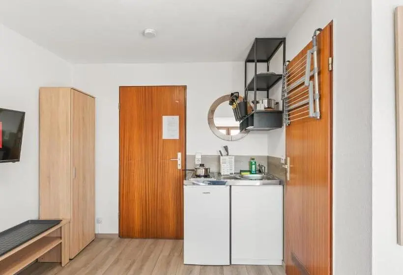 デラックスルーム, Home2stay Apartmenthaus Heilbronn City Kitchen Parking Highspeed Wifi Washroom