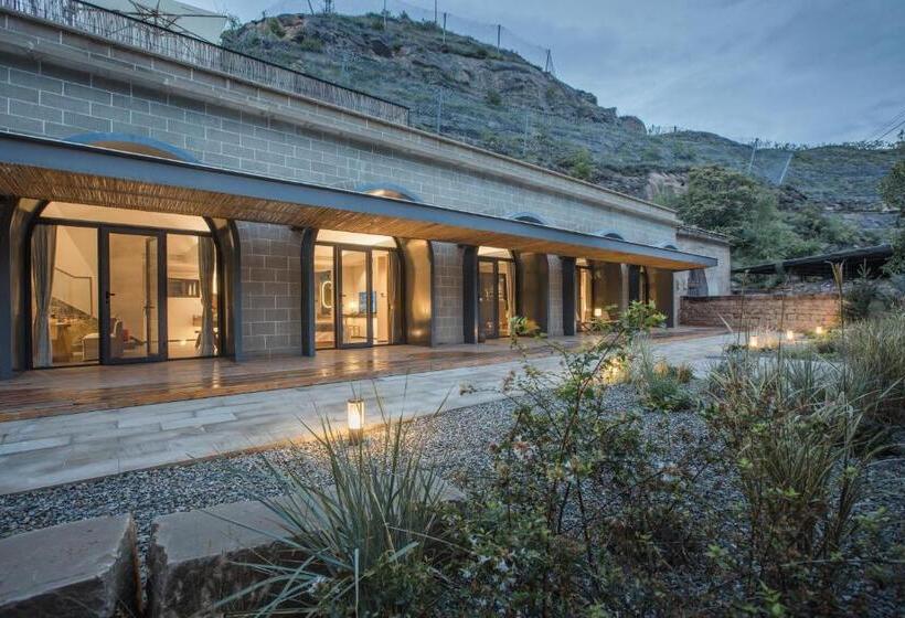 3 Bedroom Suite, 枣花香乡村度假区