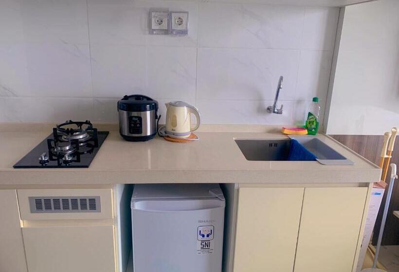 Студия Стандарт, Apartemen Sky House Bsd By Benchmark