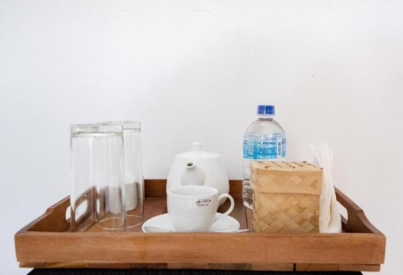 싱글 기본룸, Rastha Pastha Beach Villa