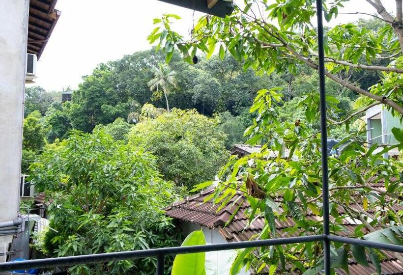 싱글 기본룸, Rastha Pastha Beach Villa