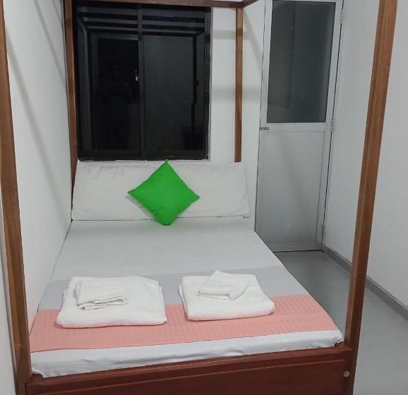 싱글 기본룸, Rastha Pastha Beach Villa