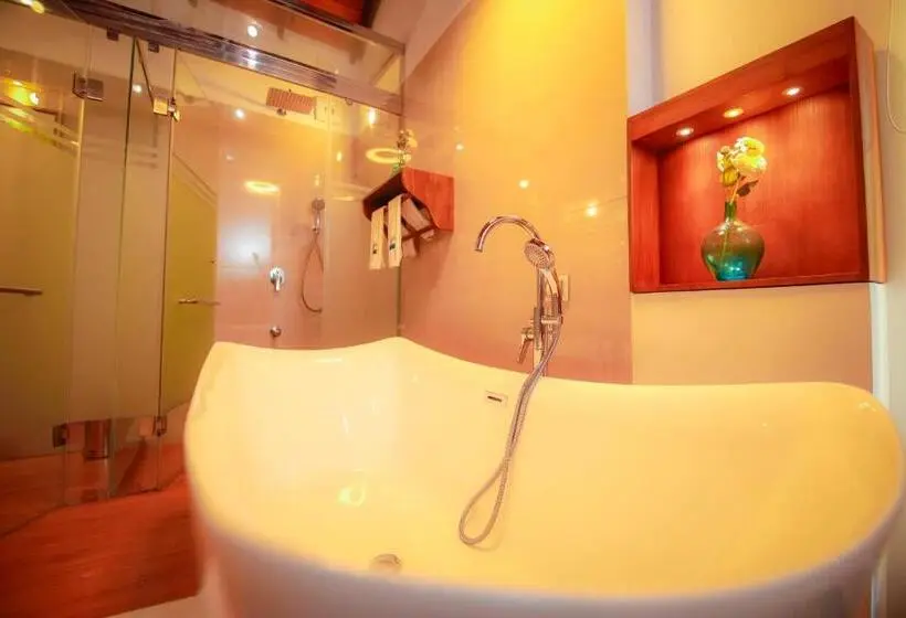 デラックススイート, Wisdom Boutique Resort