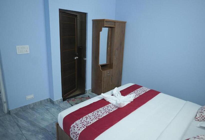 디럭스 룸, Luxe Hotel   Rooms & Villas Wayanad