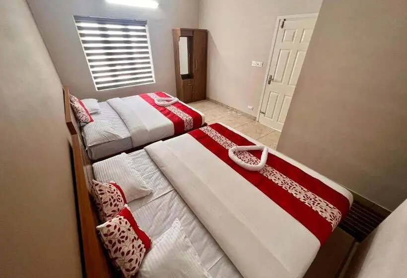 Standard Neljän Hengen Huone, Luxe Hotel Rooms & Villas Wayanad