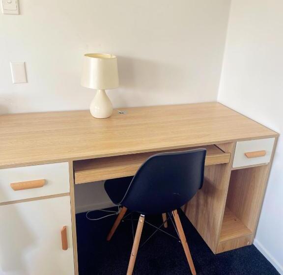 스탠다드 룸 킹사이즈 침대, A Private Large Master Room With En Suite