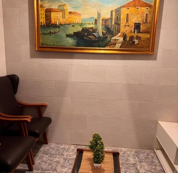 Номер Стандарт Индивидуальный Совместная Ванная, Bonita Habitación En Chalet