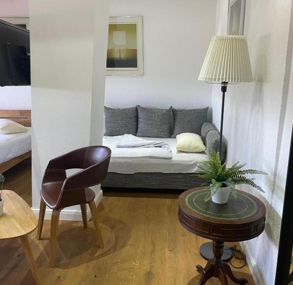 Deluxe room with river view, Gästezimmer An Der Stadtmauer