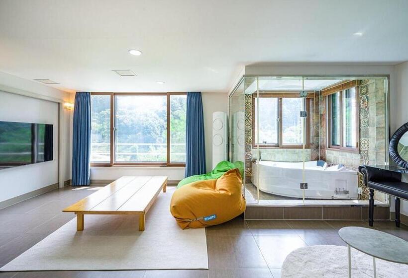 Villa 1 Quarto com piscina, Die Pause Pool Villa Pension