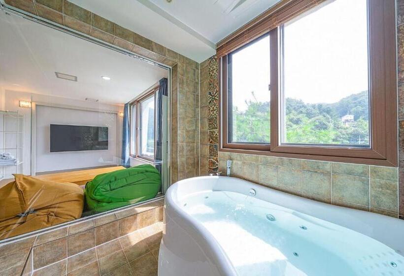 Villa 1 Quarto com piscina, Die Pause Pool Villa Pension