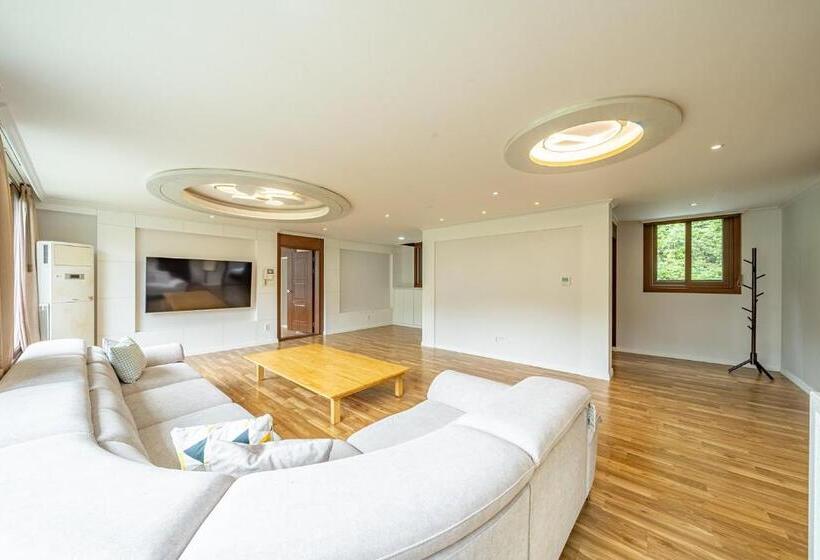 Suíte, Die Pause Pool Villa Pension