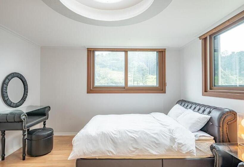 Suíte, Die Pause Pool Villa Pension