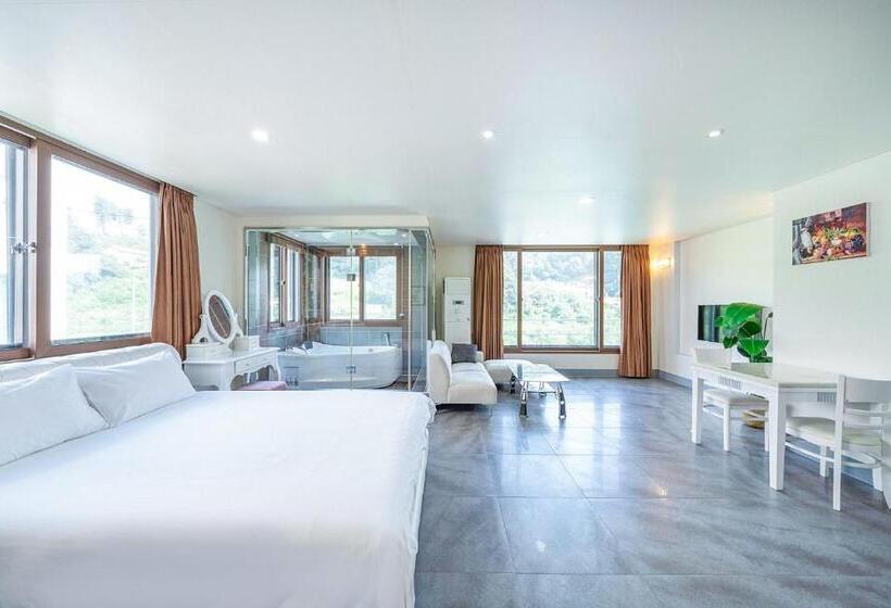 Номер Deluxe, Die Pause Pool Villa Pension