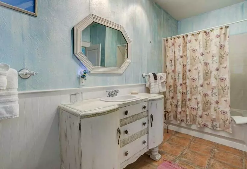 デラックススイート, Anchor Inn Nsb Bed And Breakfast