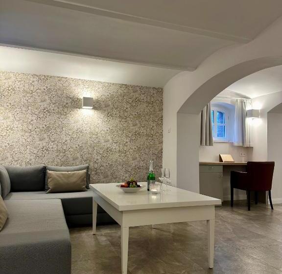 Люкс, Anlage Starick