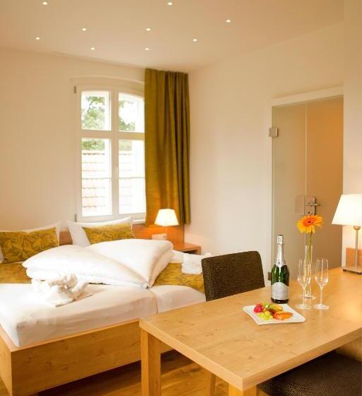 Номер Deluxe, Anlage Starick