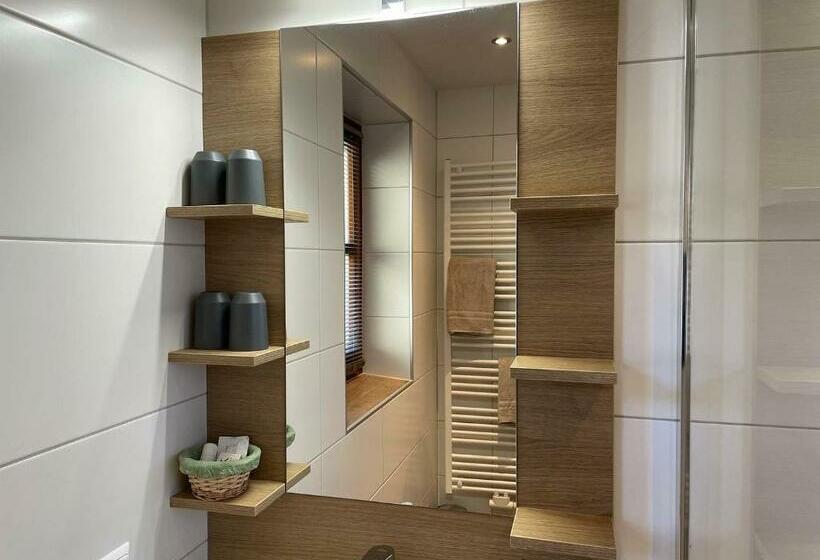 סטודיו סטנדרט עם מרפסת, Appartements Diana