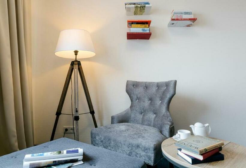 スタンダードシングルルーム, Auf Den Hummerklippen