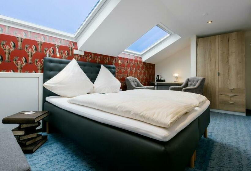 スタンダードインサイドビュールーム, Auf Den Hummerklippen