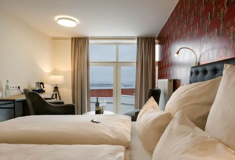 オーシャンビュースタンダードルーム, Auf Den Hummerklippen