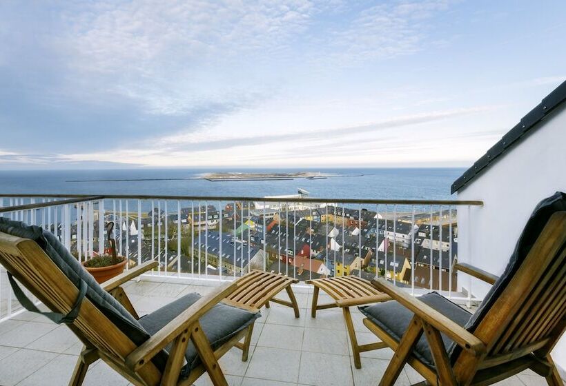 オーシャンビュースタンダードルーム, Auf Den Hummerklippen