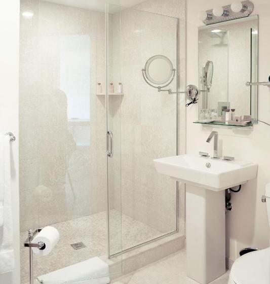 Suíte 2 Dormitórios, Bricco Suites