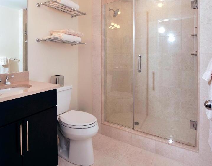 Suíte 2 Dormitórios, Bricco Suites