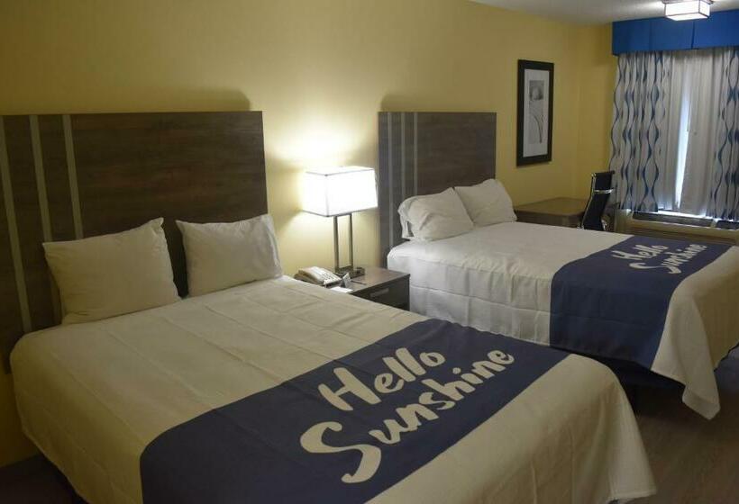Номер Стандарт 2 Двуспальные Кровати, Days Inn By Wyndham Cape Carteret