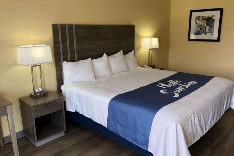 Стандартный Номер Кровать Кинг, Days Inn By Wyndham Cape Carteret