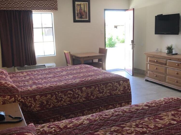 غرفه قياسيه سريرين مزدوجين, El Rancho Dolores At Jt National Park