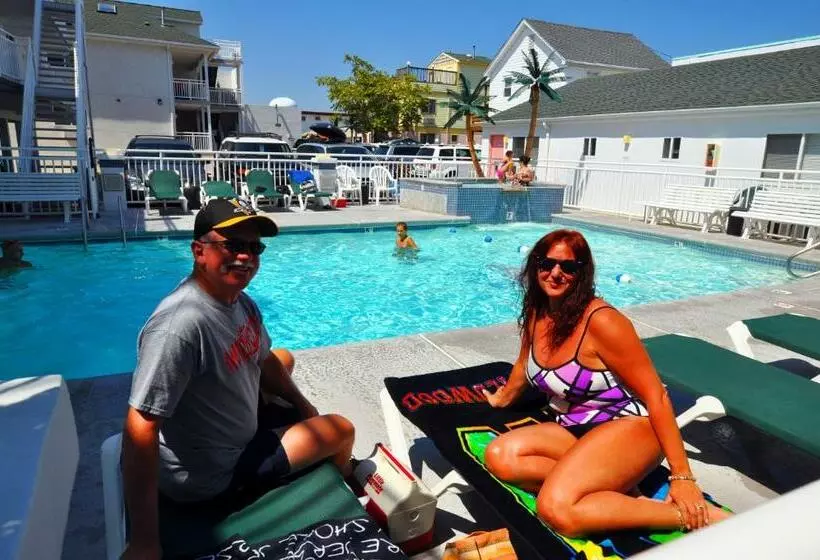 バルコニー付きスタンダードルーム, Riviera Resort & Suites