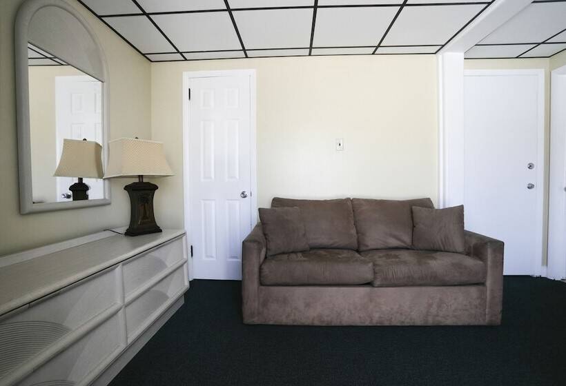 클래식 룸, Riviera Resort & Suites