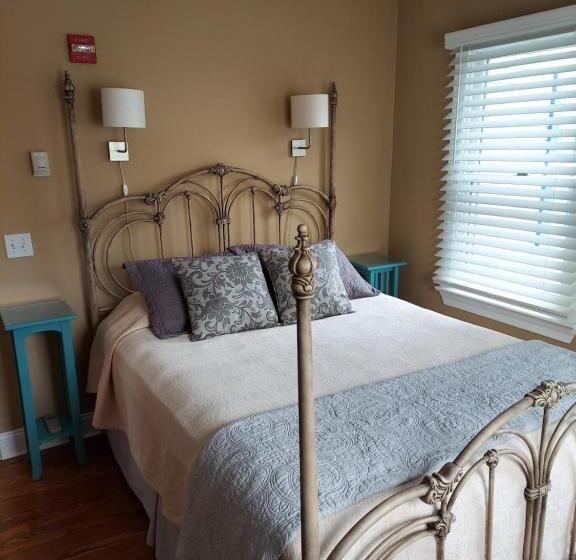 غرفة قياسية مزوَّدة بجاكوزي, Tandem Bike Inn