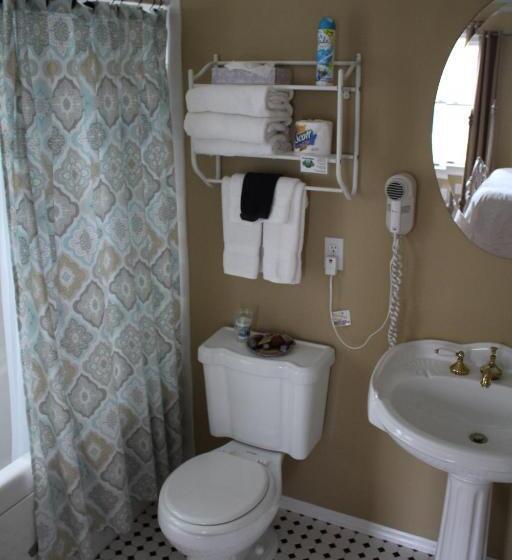 غرفة قياسية مزوَّدة بجاكوزي, Tandem Bike Inn