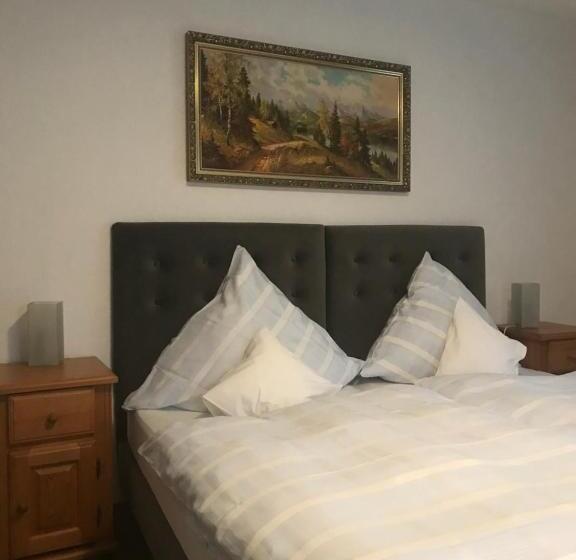 标准间, Tannenhof