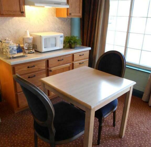 اتاق استاندارد با تخت بزرگ, Victorian Inn