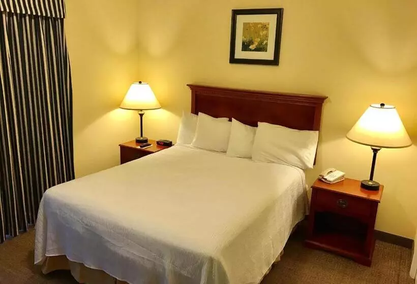スタンダードスタジオ, White River Inn & Suites